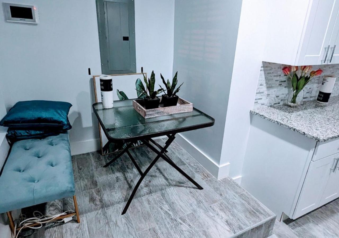 Luxurious 3 Bedroom Apt With A Beautiful Balcony Вашингтон Екстериор снимка