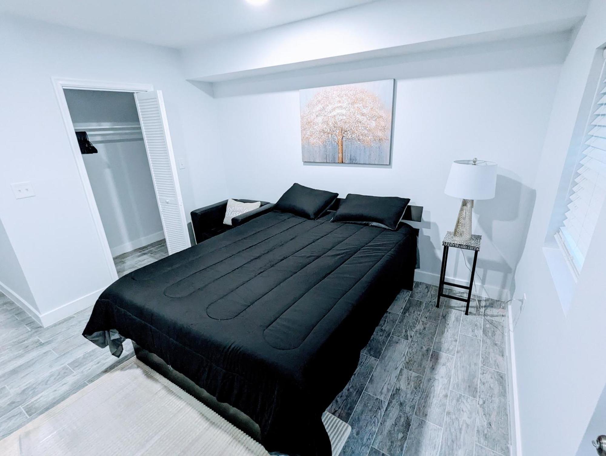 Luxurious 3 Bedroom Apt With A Beautiful Balcony Вашингтон Стая снимка