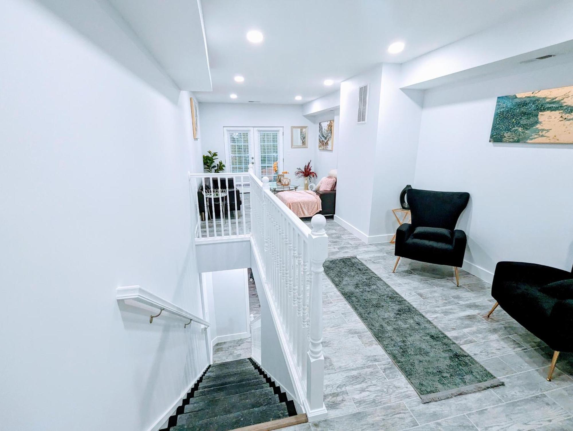 Luxurious 3 Bedroom Apt With A Beautiful Balcony Вашингтон Стая снимка